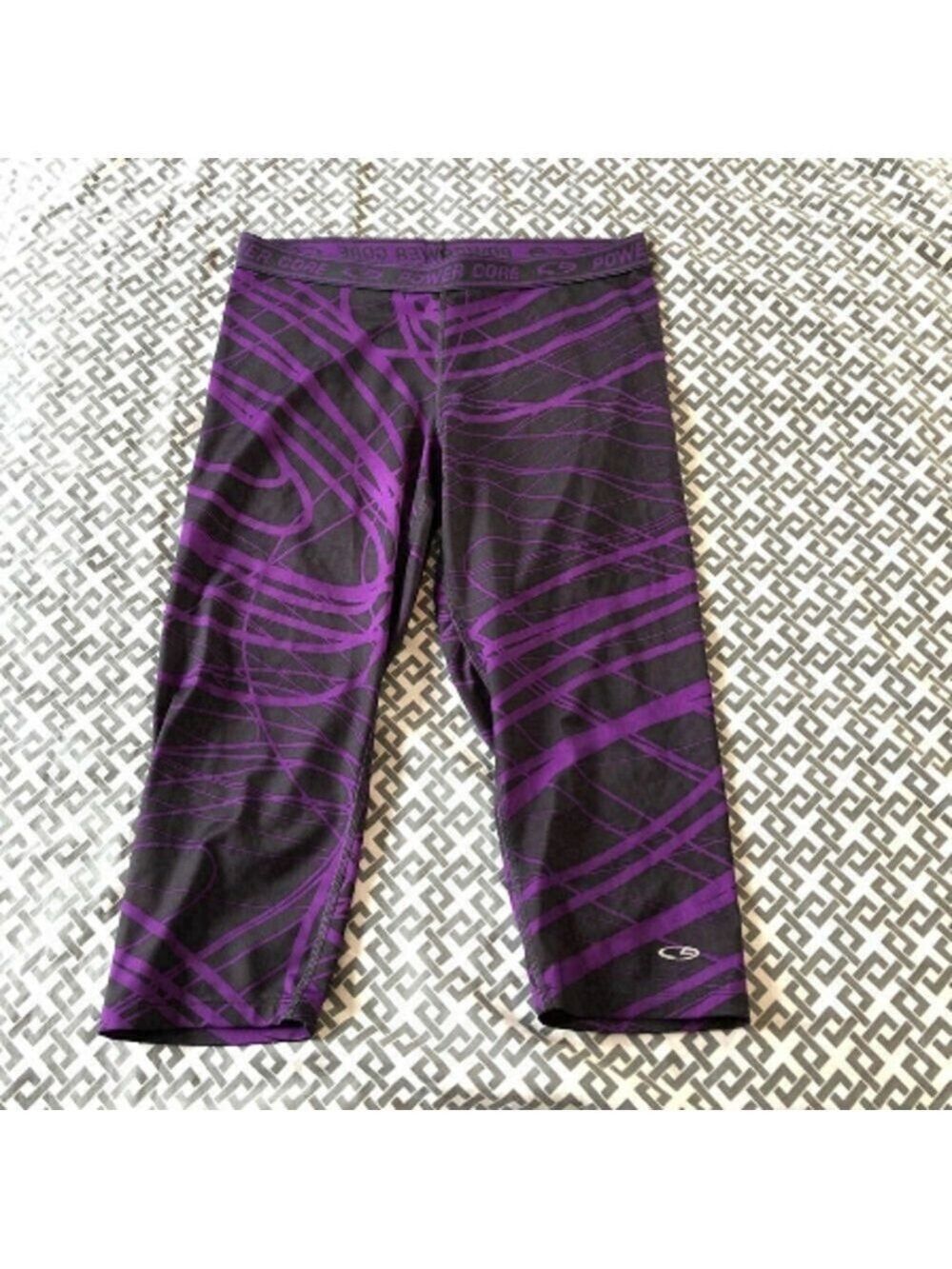 𝅺champion capri length leggings size Med
